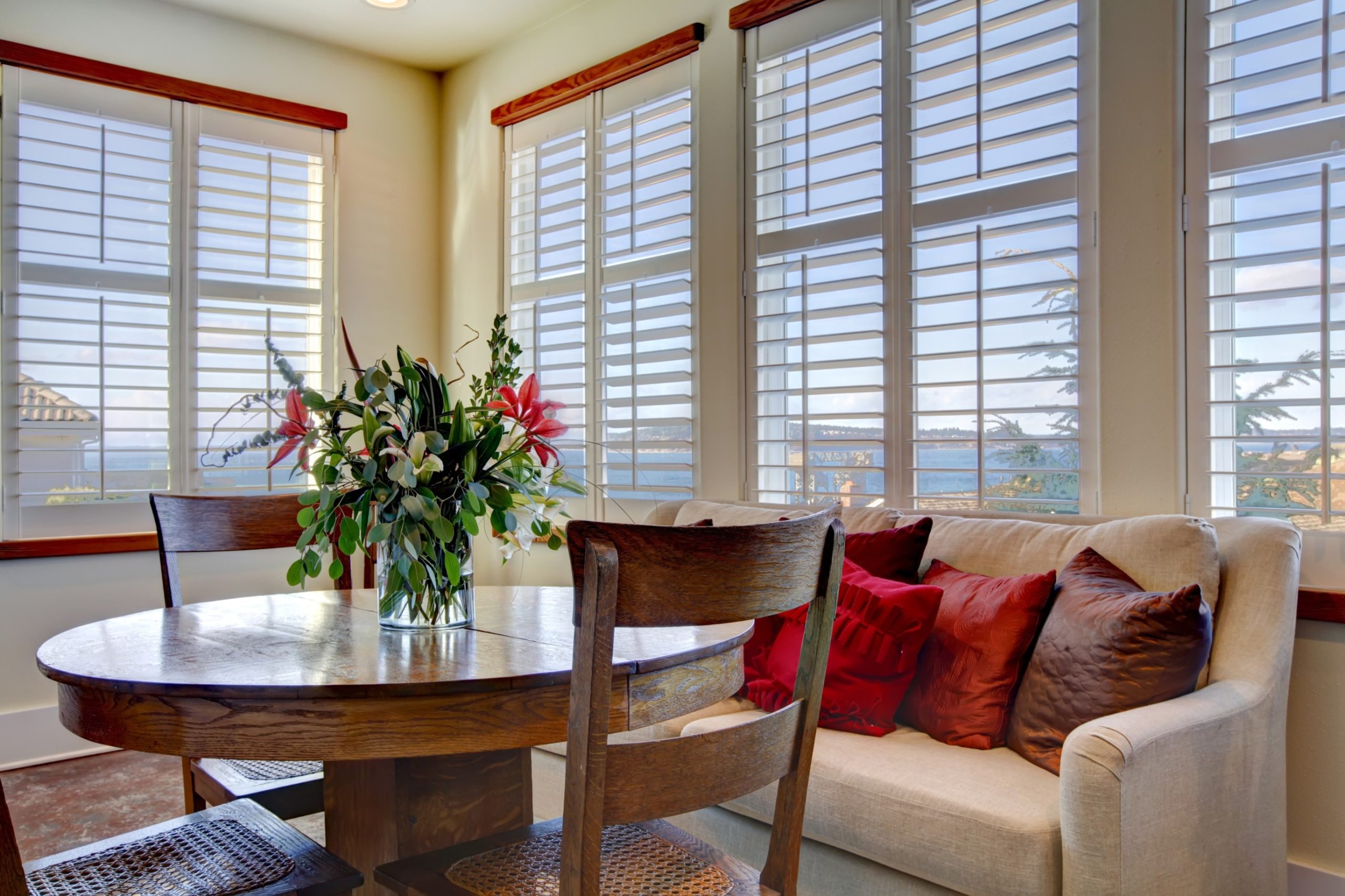 Wooden blinds can help spice up your décor
