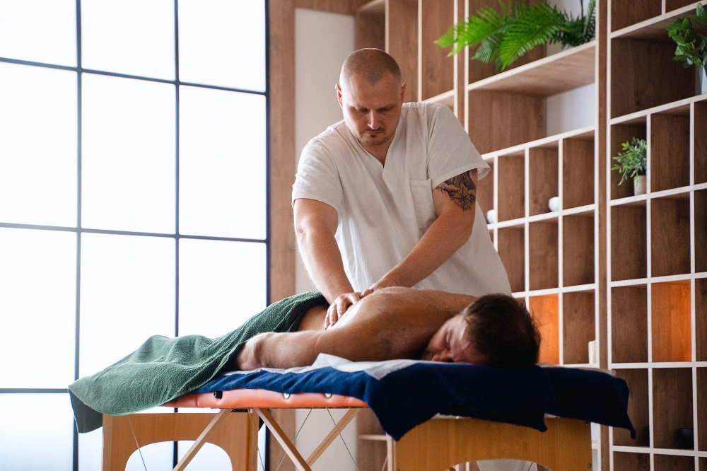 Massage Therapy Abbotsford – 8 Powerful Benefits for Your Health & Wellness